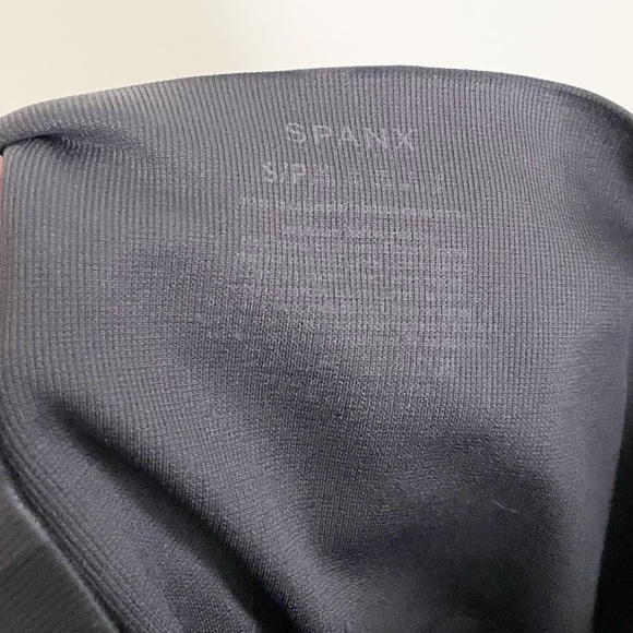 Spanx EcoCare Seamless Black Camo High Waisted Leggings Size Small Slimming - Picture 5 of 6